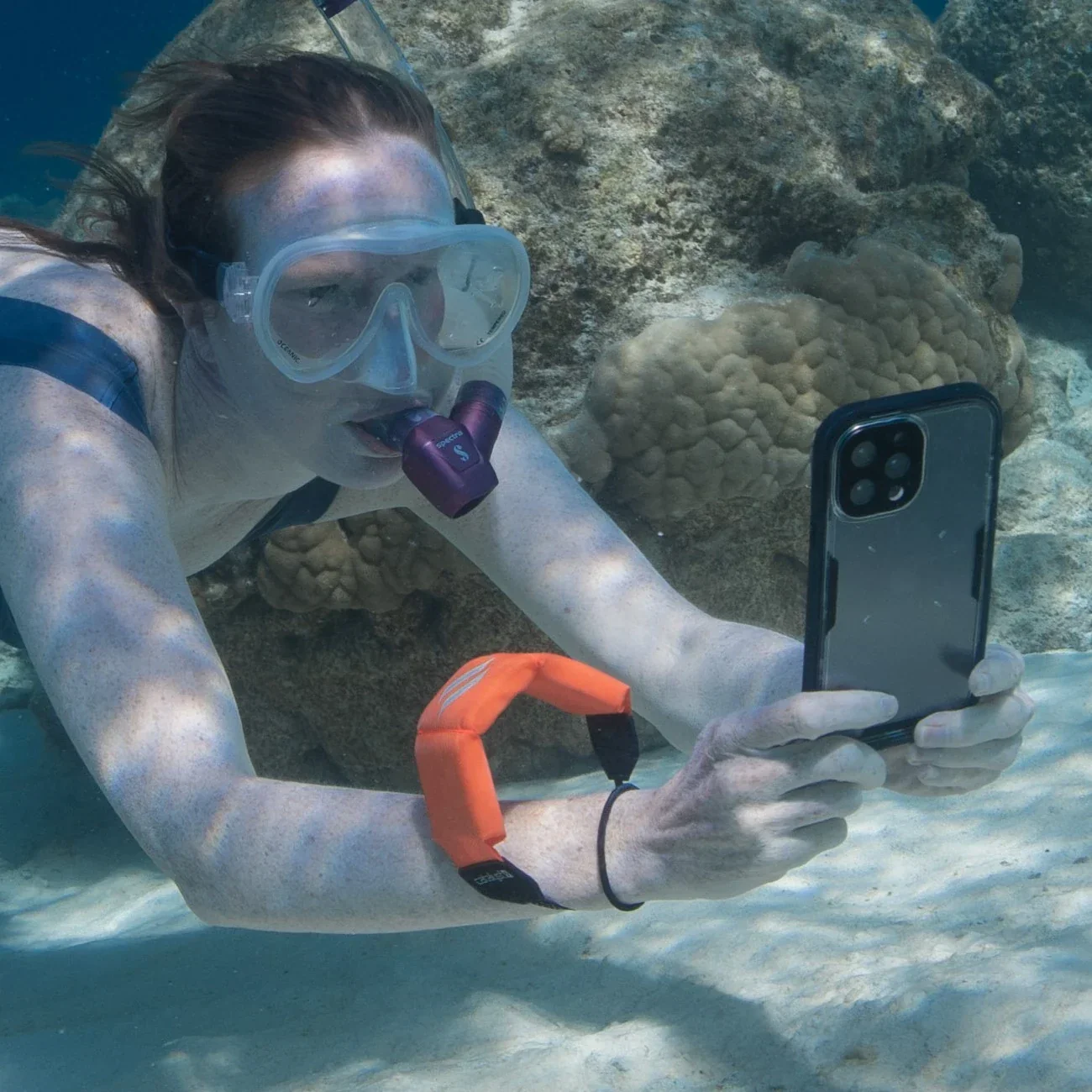 iPhone 16 Pro Max - Waterproof Case, Total Protection - Image 19